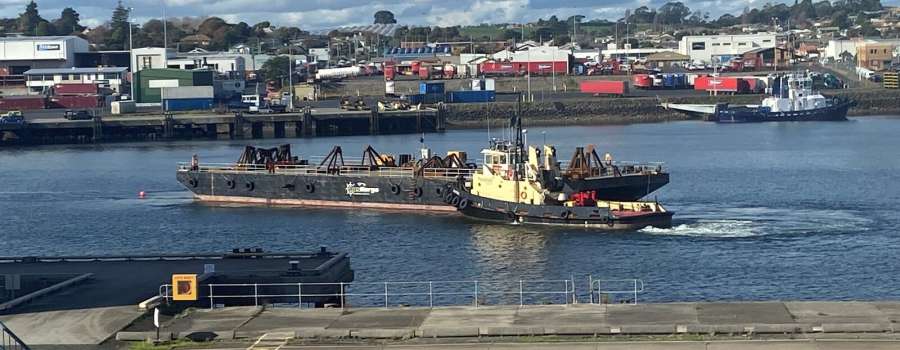 First barge arrives for salvage operation